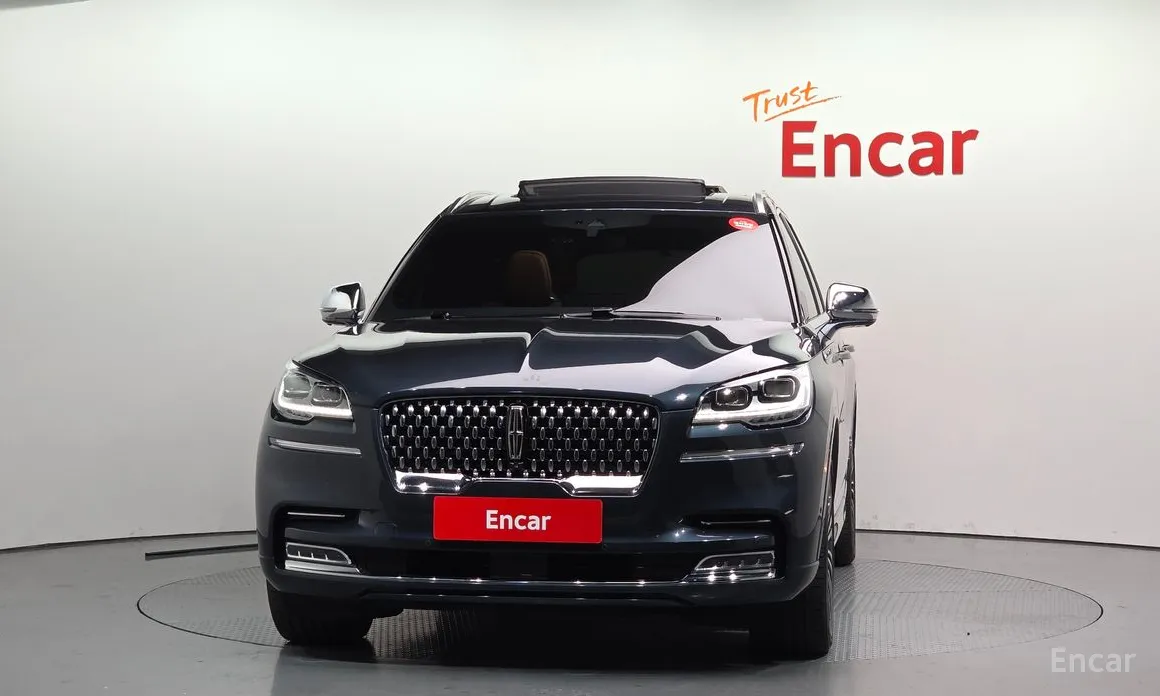 Фото 3 - Lincoln Aviator