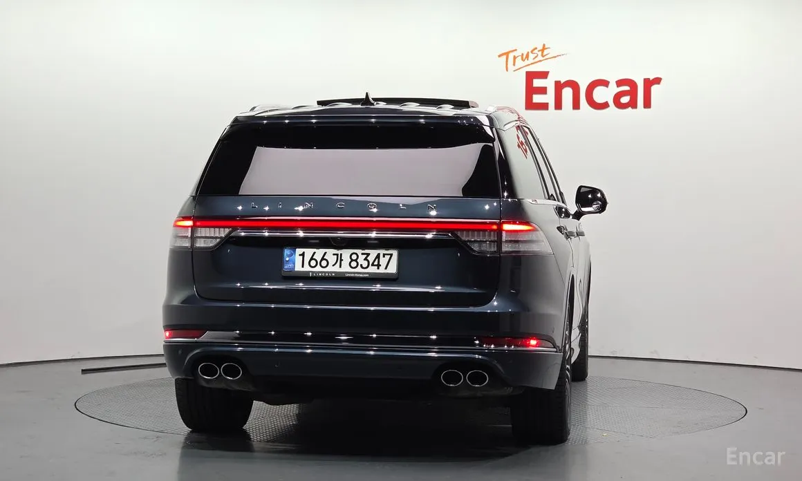 Фото 4 - Lincoln Aviator