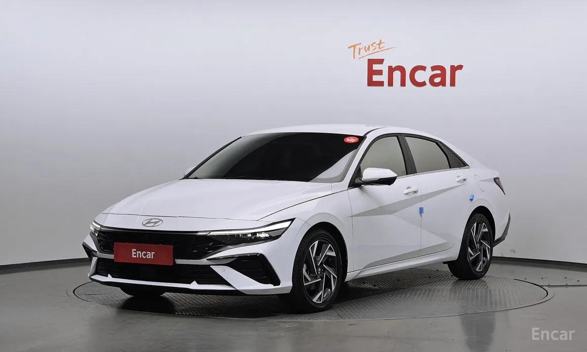 Фото 1 - Hyundai Avante