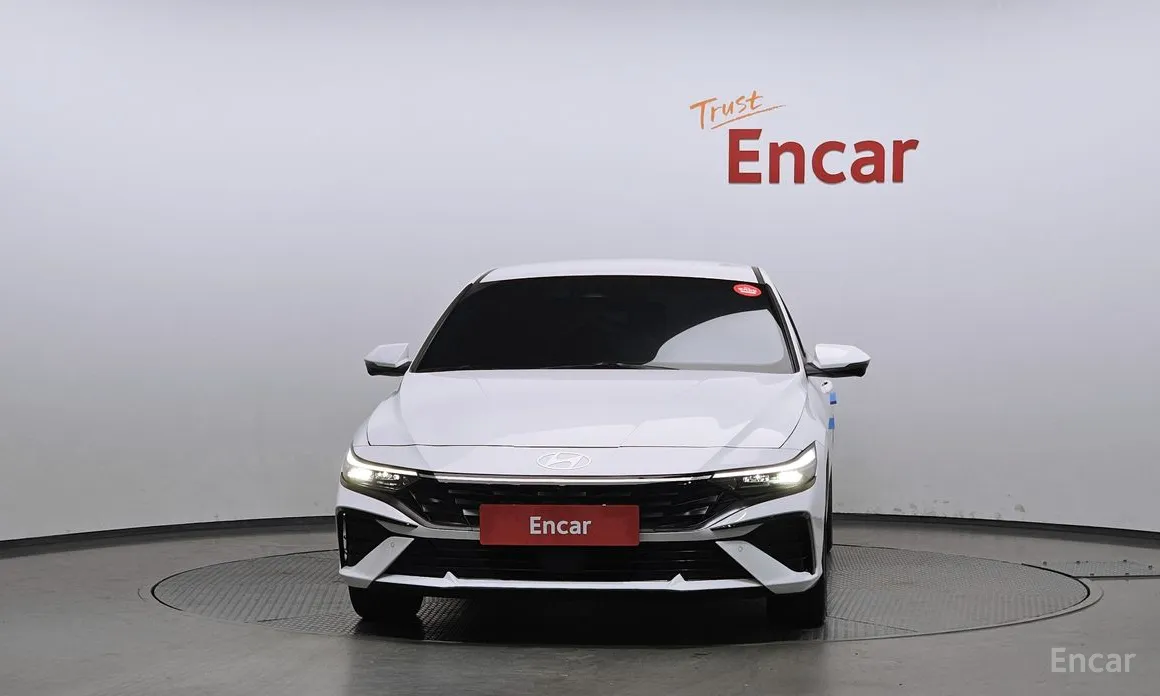 Фото 3 - Hyundai Avante