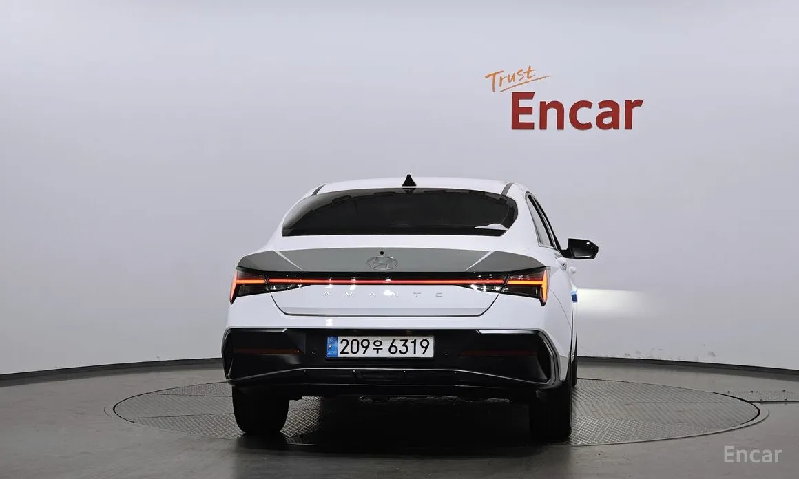 Фото 4 - Hyundai Avante