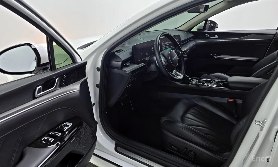 Фото 10 - Kia K5