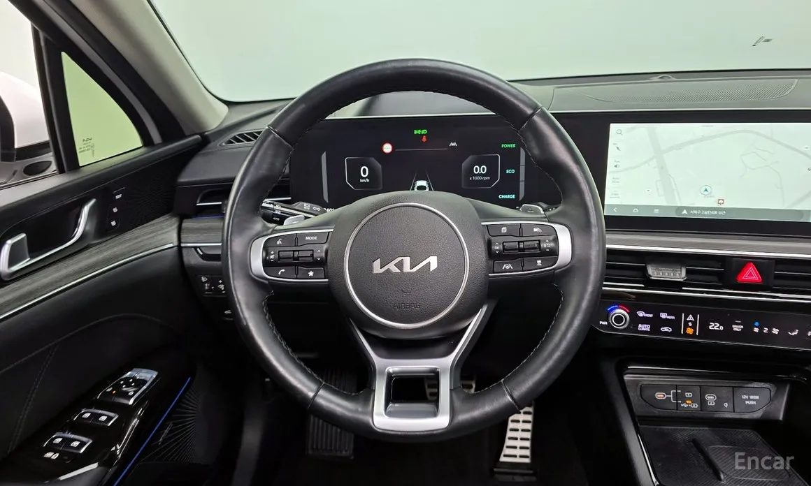 Фото 14 - Kia K5