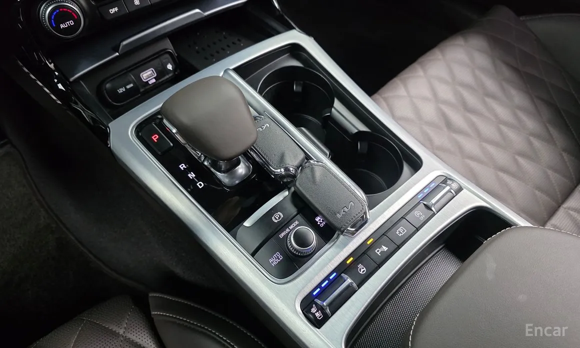 Фото 9 - Kia Stinger