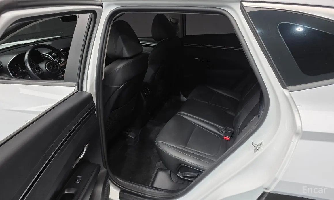 Photo 11 - Hyundai Tucson