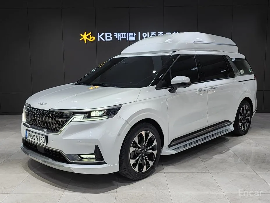 Фото 1 - Kia Carnival