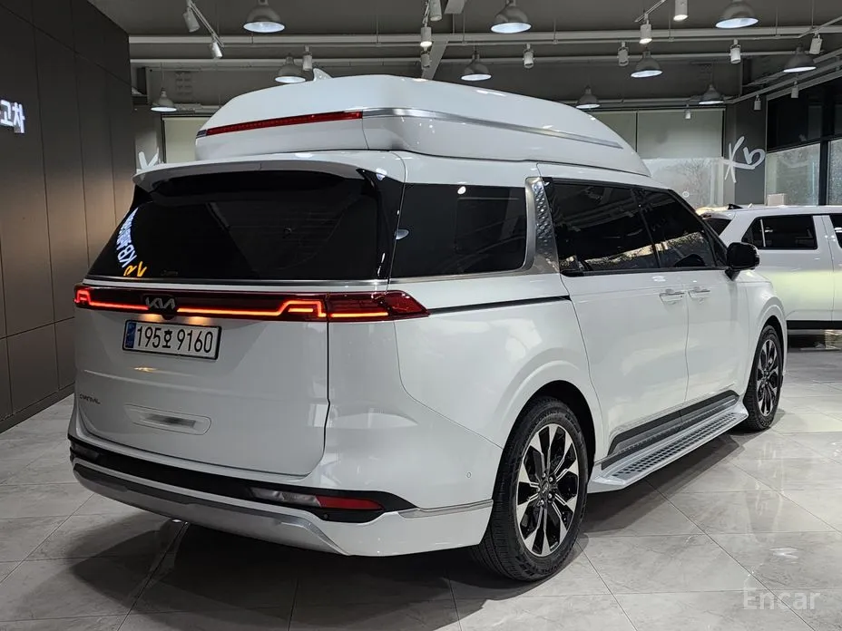 Фото 3 - Kia Carnival