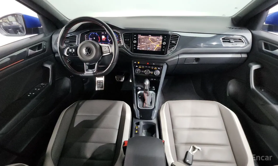 Фото 7 - Volkswagen T-Roc