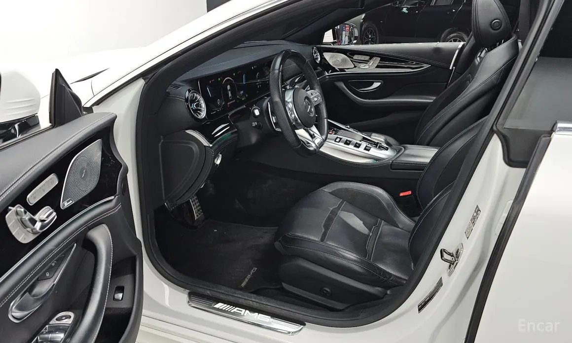 Фото 11 - Mercedes-Benz AMG GT