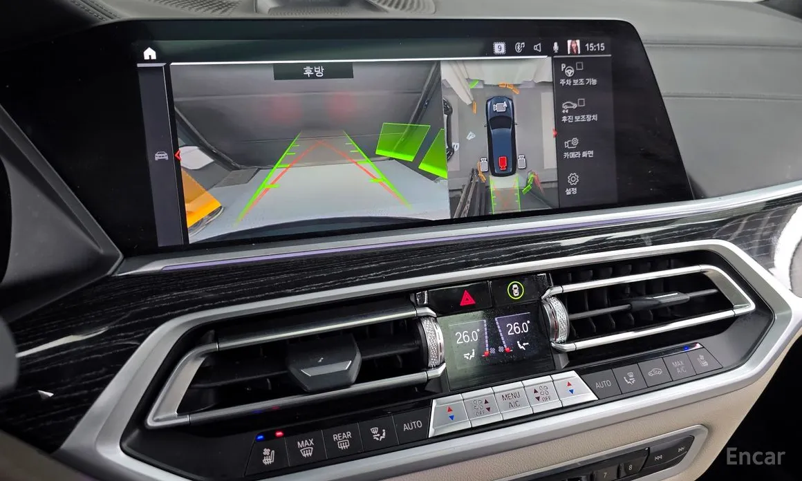 Фото 15 - BMW X7