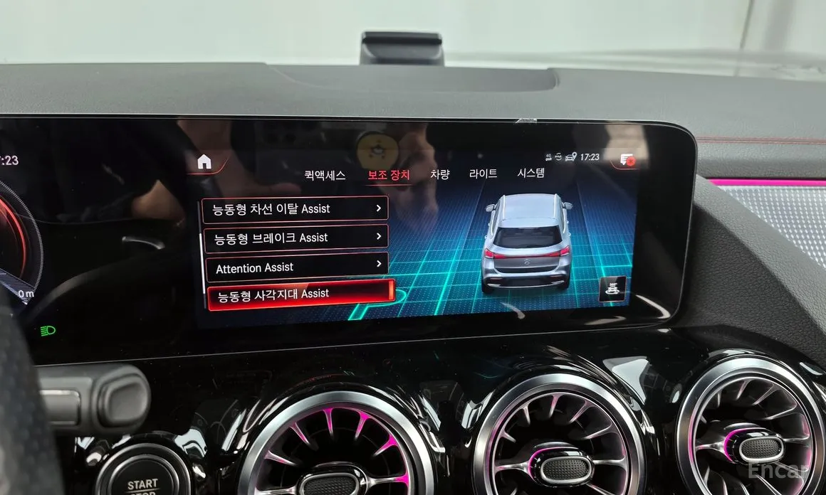 Фото 16 - Mercedes-Benz EQA