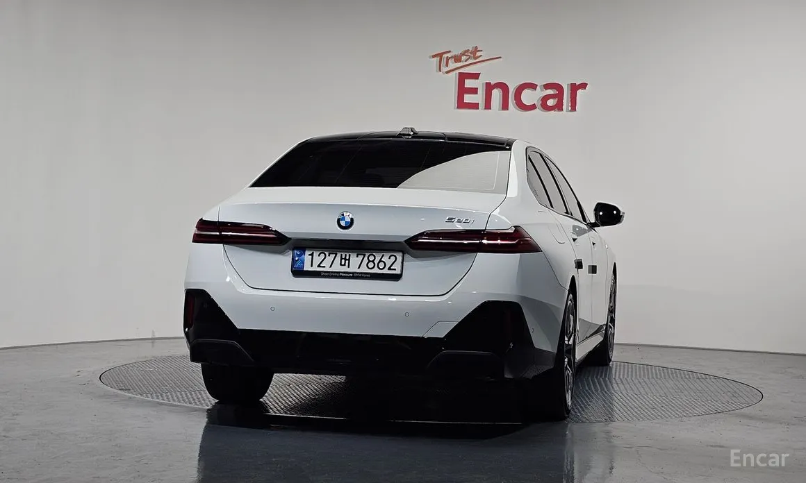 Фото 4 - BMW 5 Series