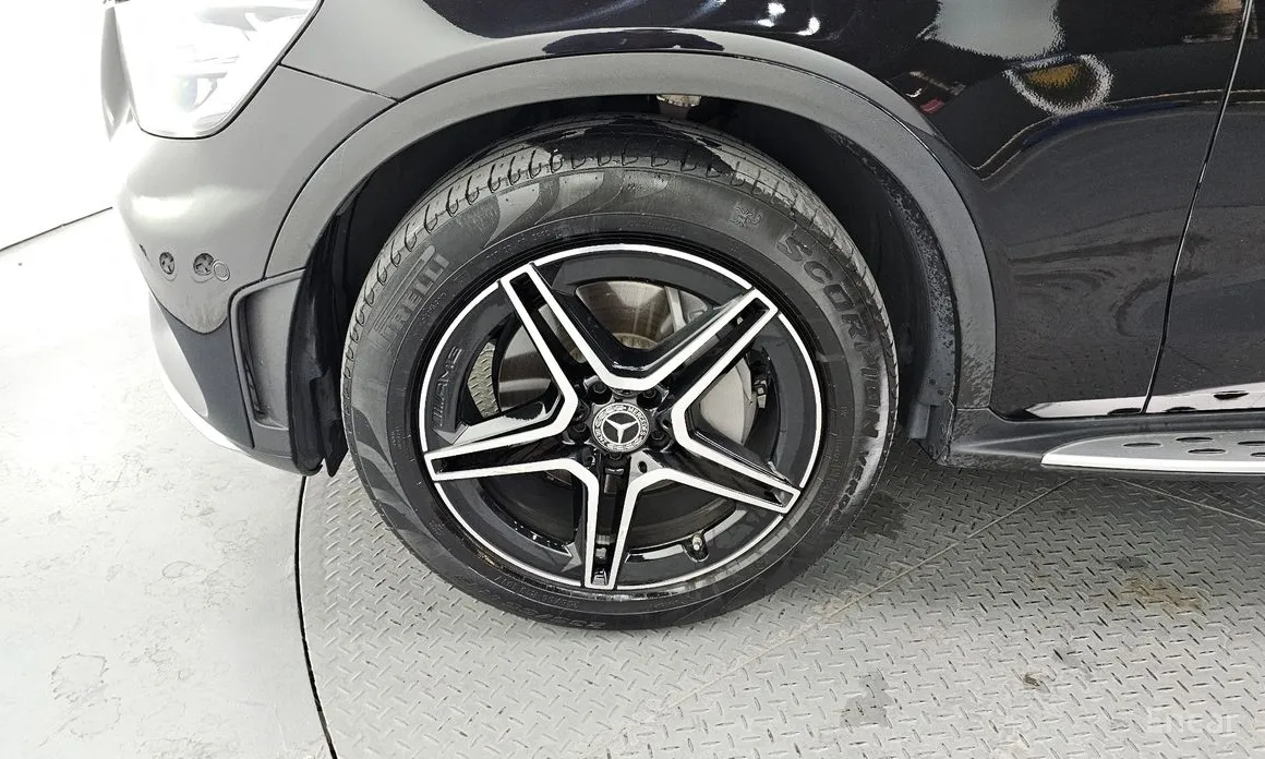 Mercedes-Benz GLC-Class 2016 GLC300 4MATIC