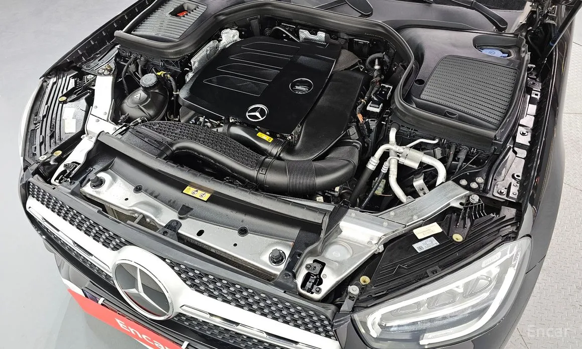 Mercedes-Benz GLC-Class 2016 GLC300 4MATIC