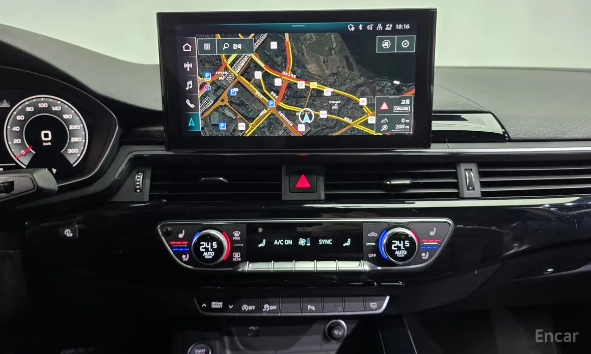 Фото 14 - Audi A4