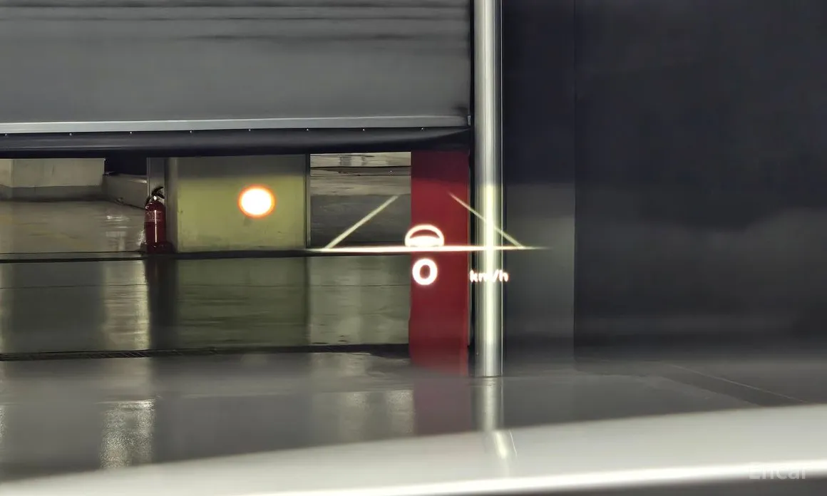 Фото 16 - Genesis G80