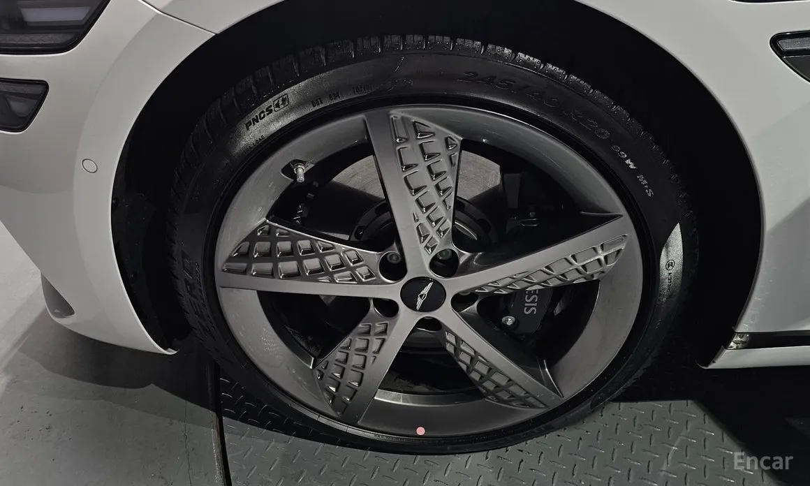 Фото 5 - Genesis G80