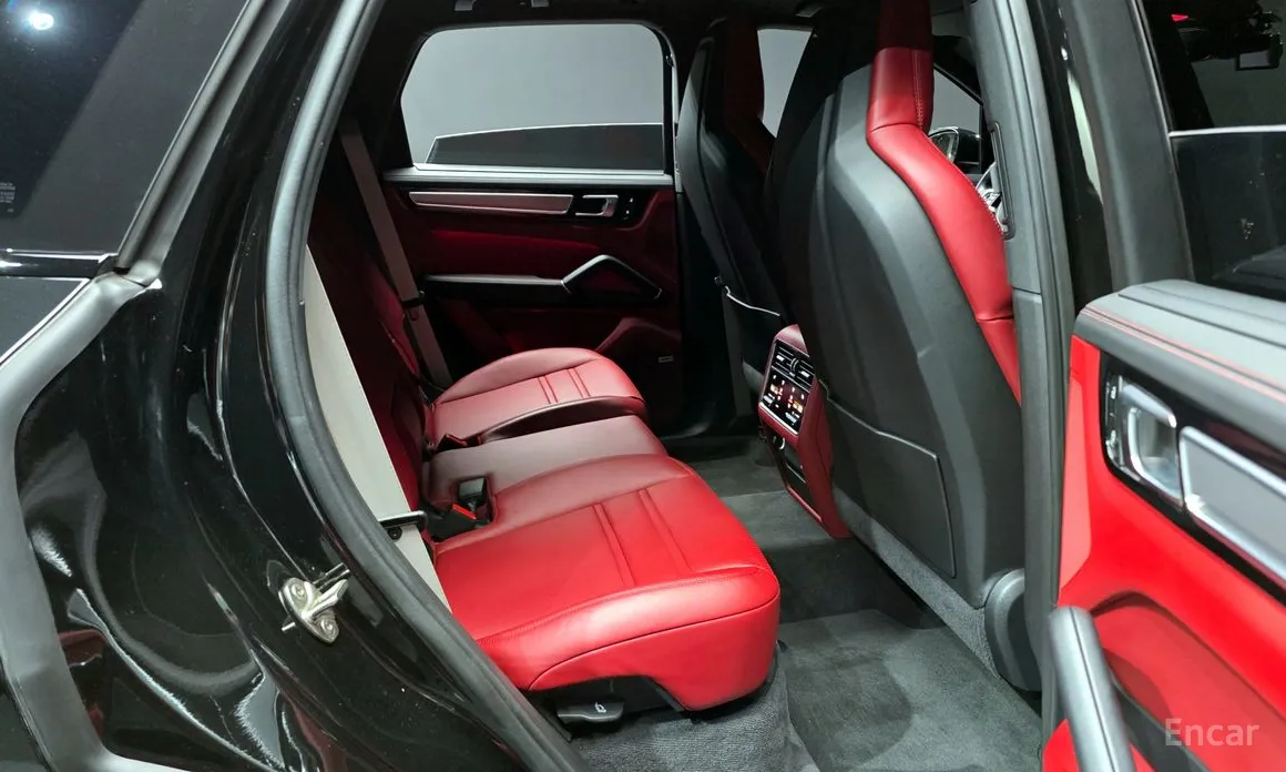 Фото 12 - Porsche Cayenne