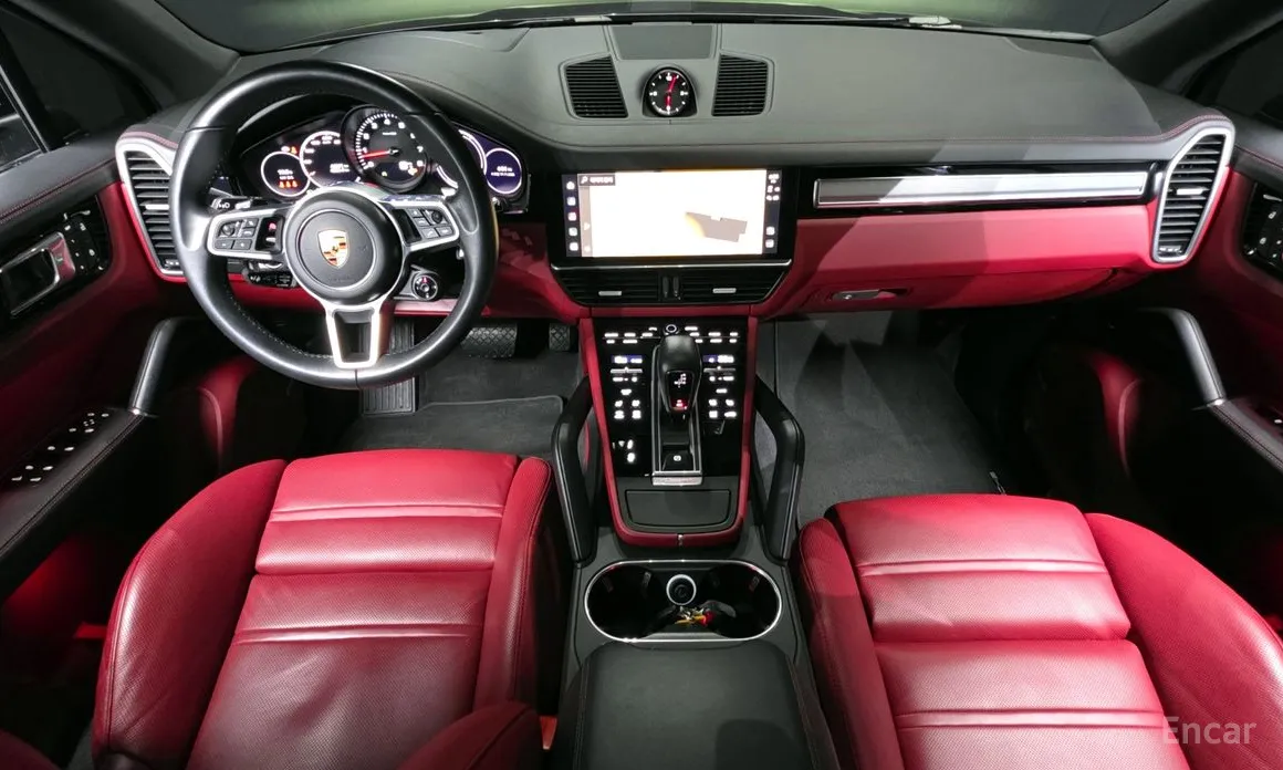 Фото 7 - Porsche Cayenne