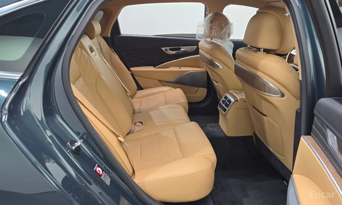 Фото 12 - Kia K9