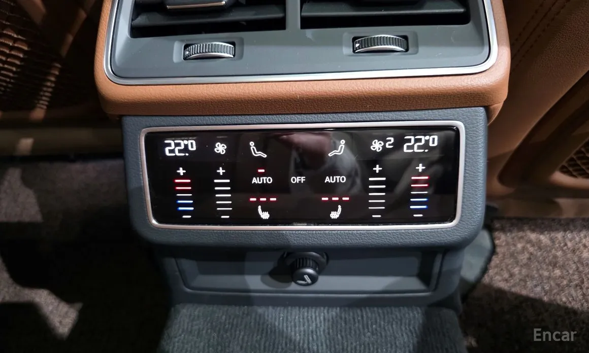 Фото 19 - Audi A6