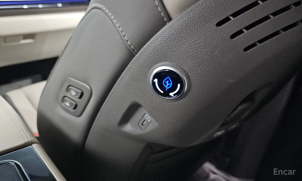 Фото 20 - Kia Carnival