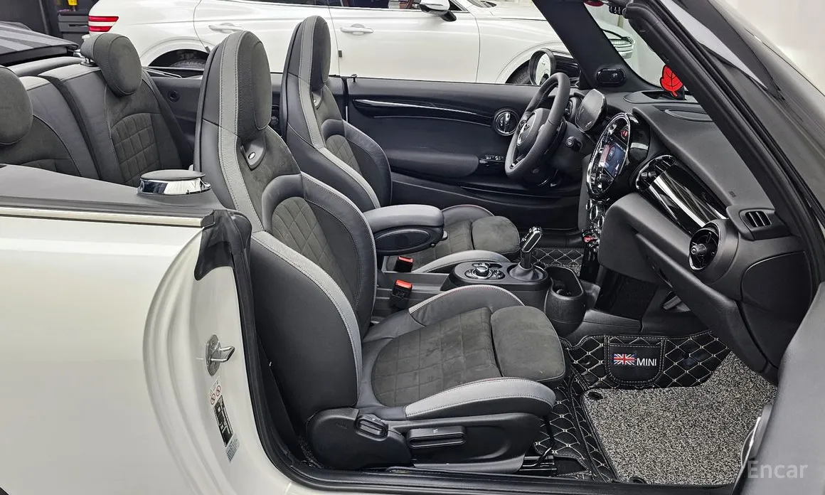 Фото 11 - Mini Cooper Convertible