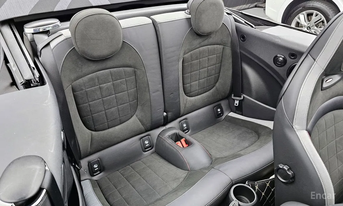 Фото 12 - Mini Cooper Convertible