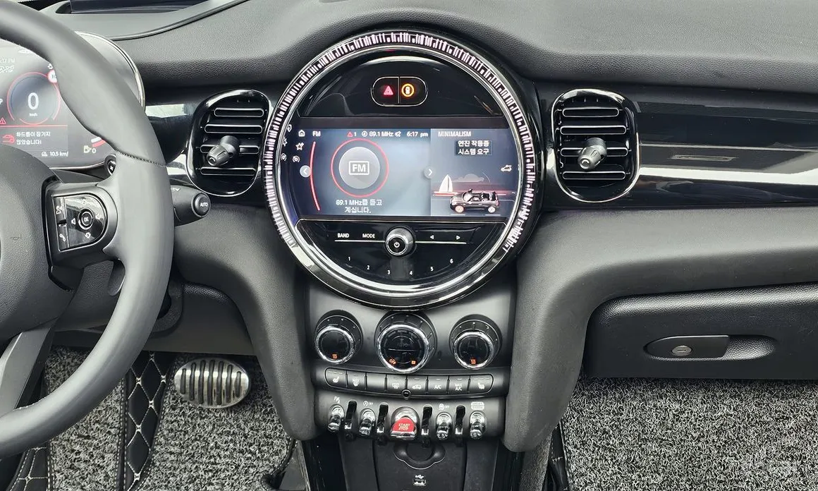 Фото 14 - Mini Cooper Convertible