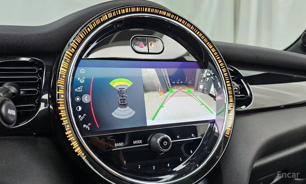 Фото 15 - Mini Cooper Convertible