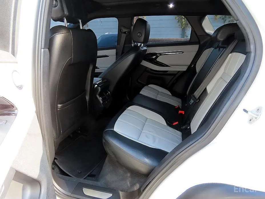 Фото 18 - Land Rover Range Rover Evoque