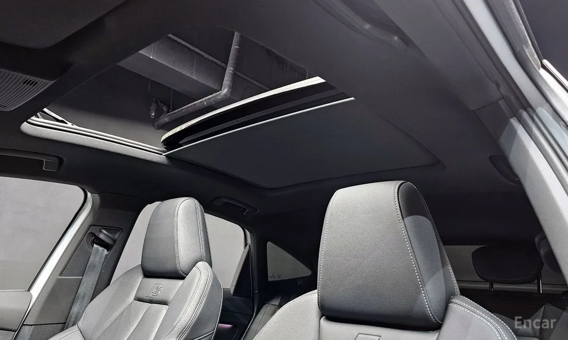 Фото 19 - Audi Q4 e-tron