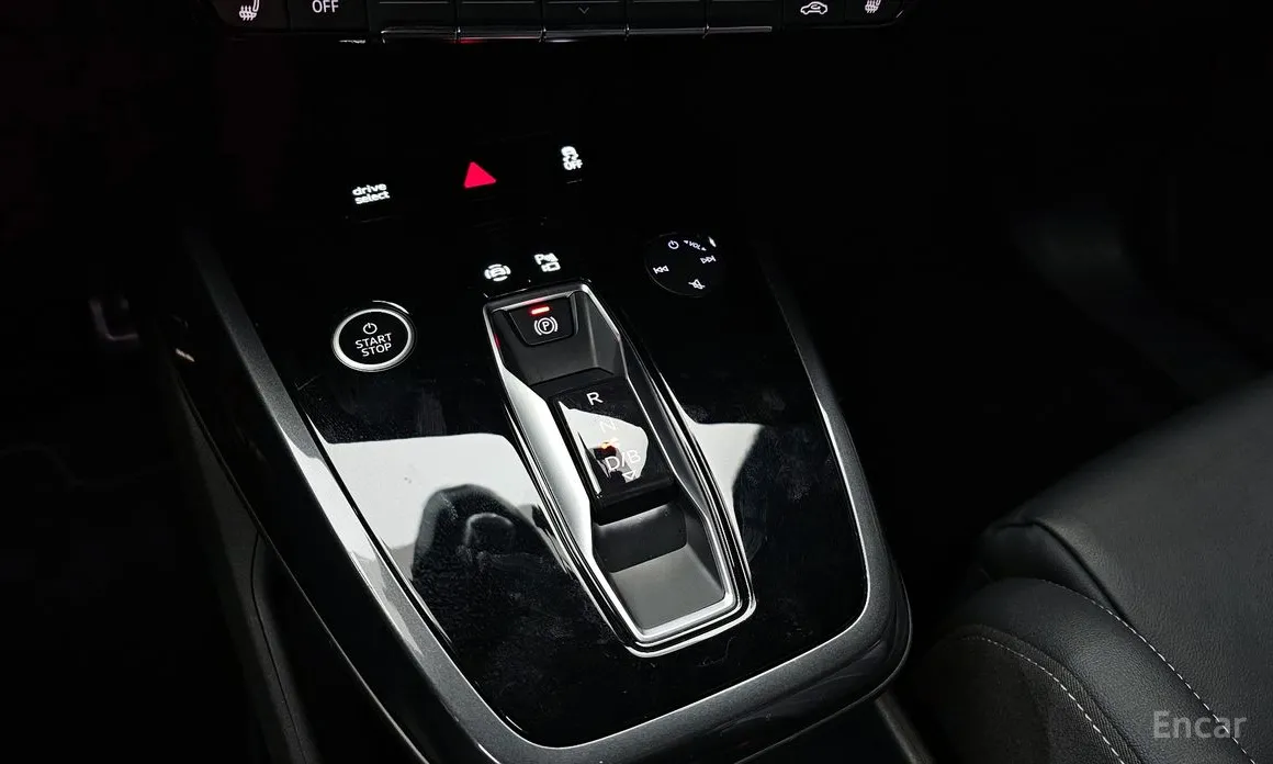 Фото 9 - Audi Q4 e-tron