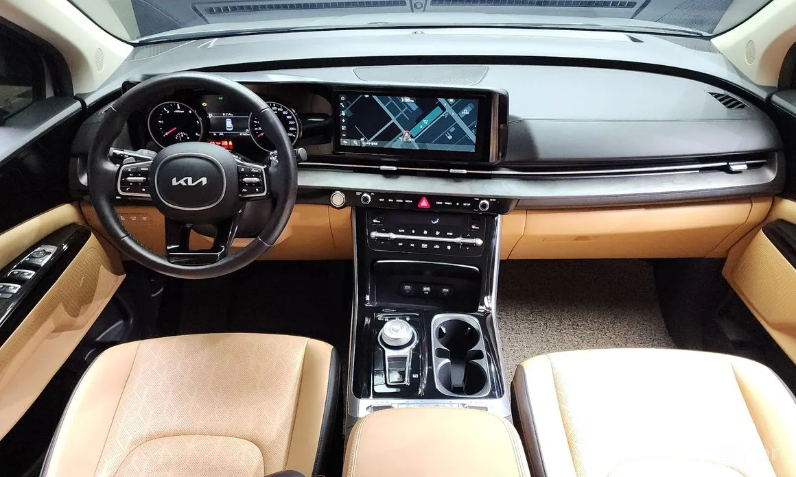 Фото 7 - Kia Carnival