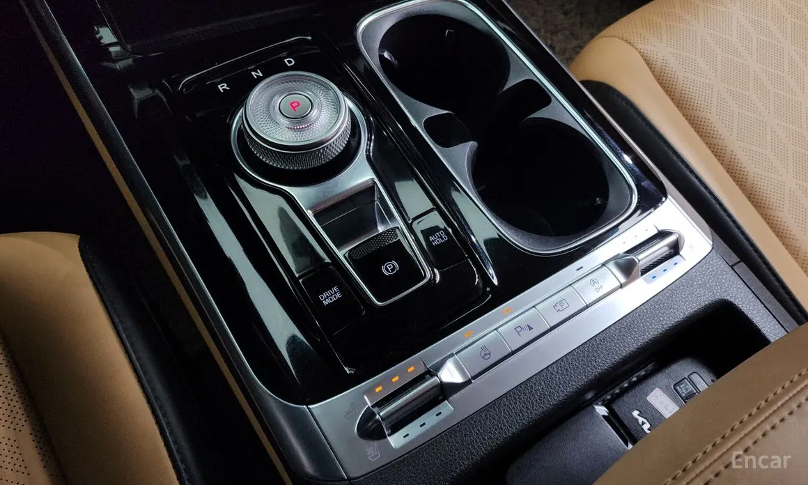 Фото 9 - Kia Carnival