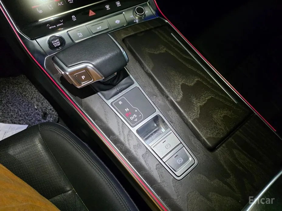 Фото 13 - Audi A6