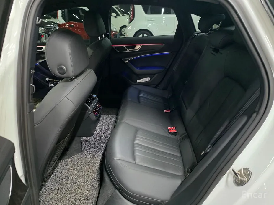 Фото 7 - Audi A6