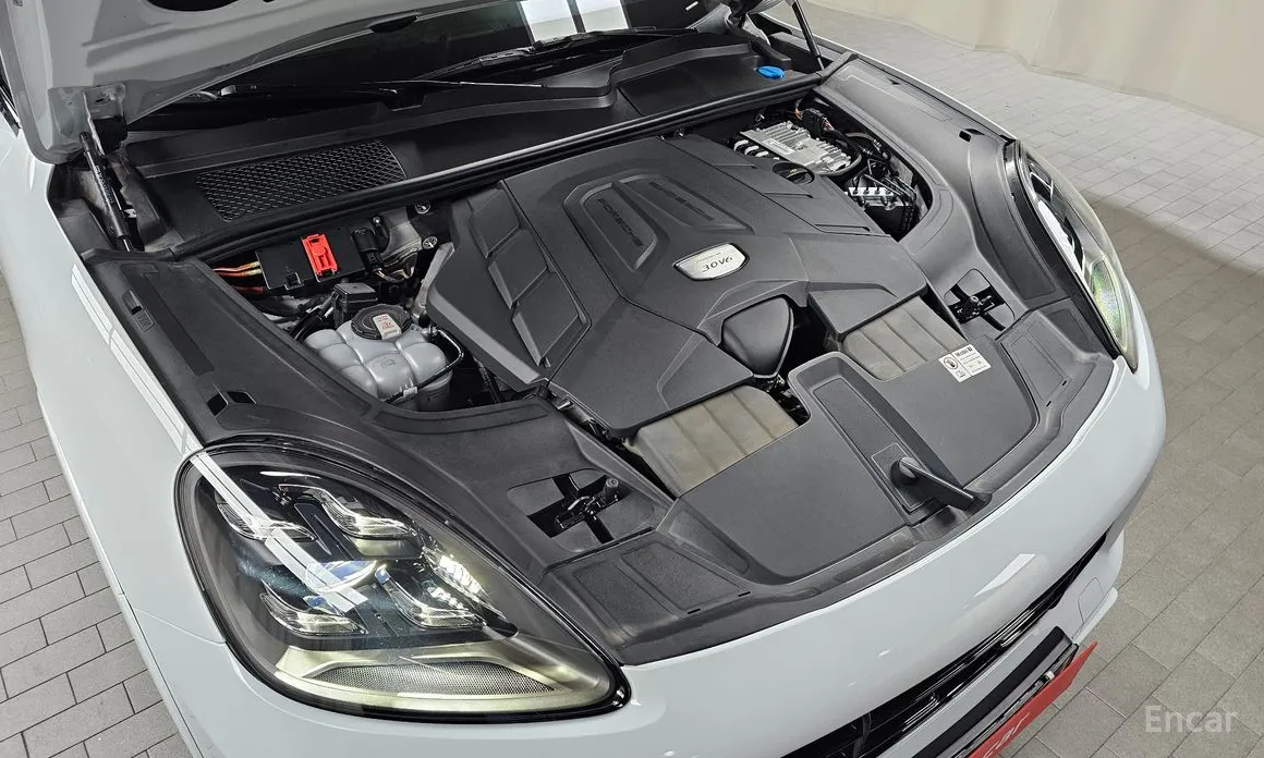 Фото 6 - Porsche Cayenne