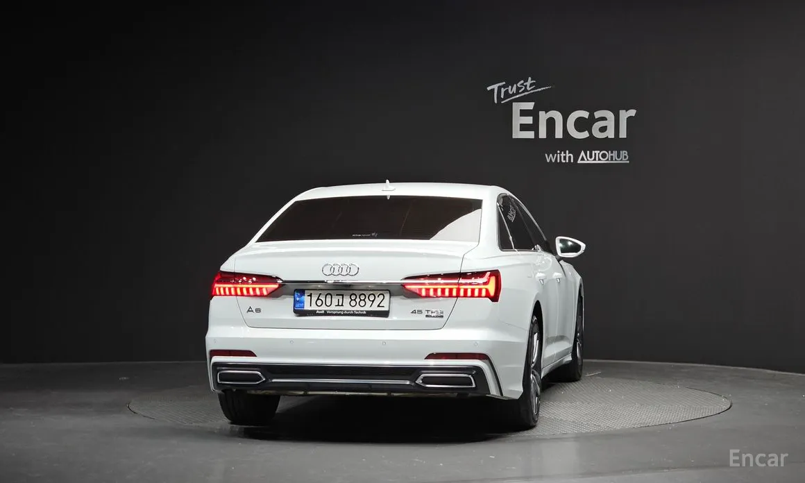 Фото 4 - Audi A6