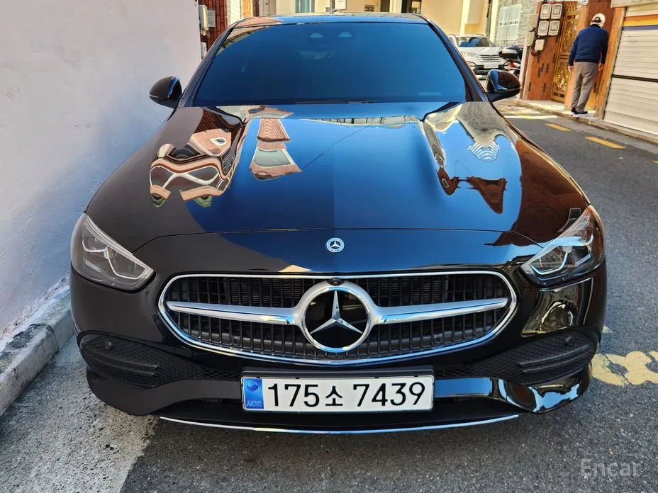 Фото 1 - Mercedes-Benz C-Class