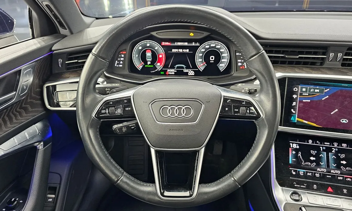 Фото 13 - Audi A6