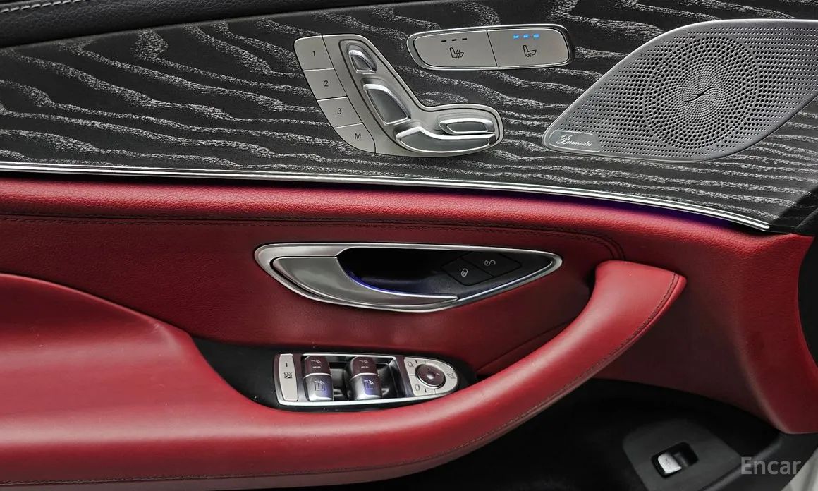 Фото 18 - Mercedes-Benz CLS-Class