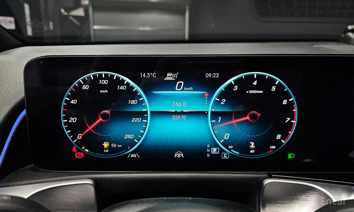 Mercedes-Benz GLB-Class 2020 GLB250 4MATIC