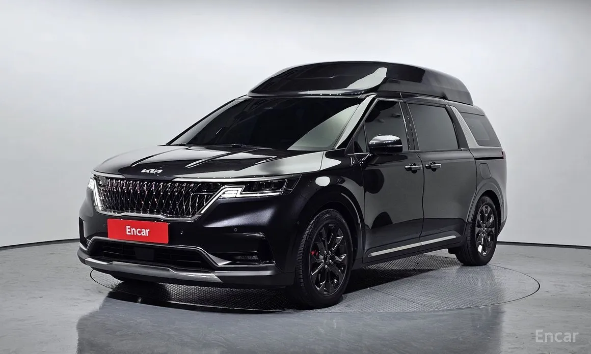 Фото 1 - Kia Carnival