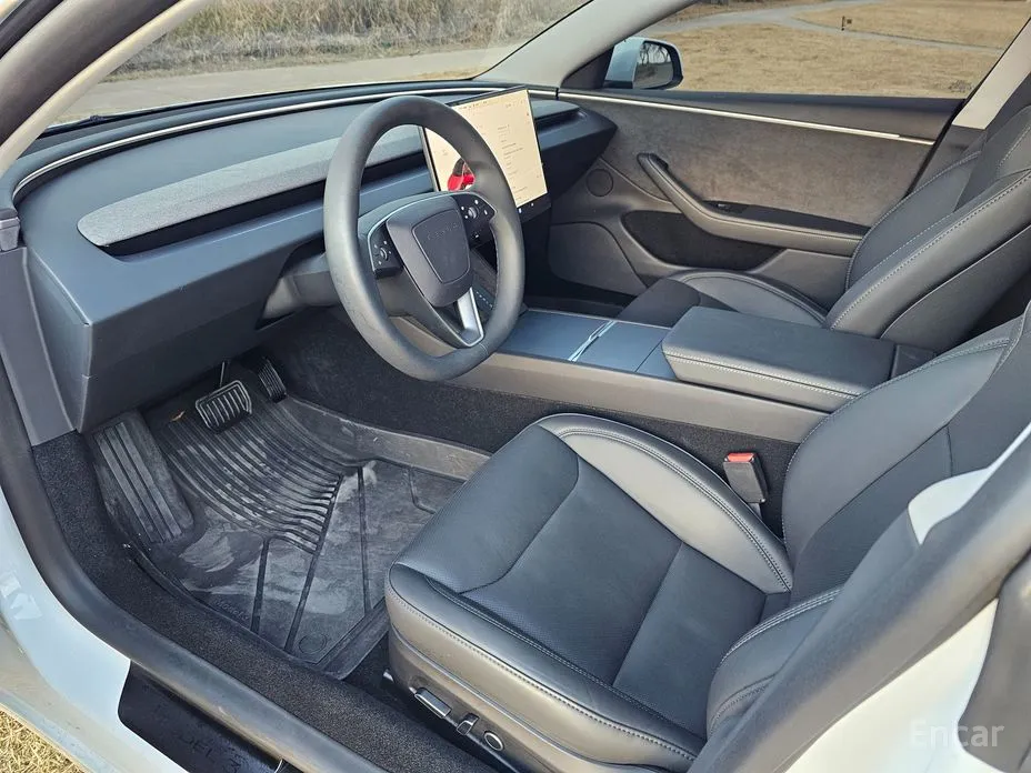 Фото 19 - Tesla Model 3