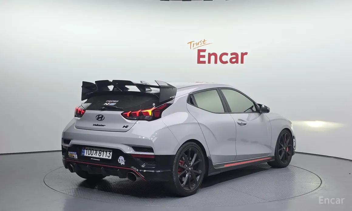 Фото 2 - Hyundai Veloster