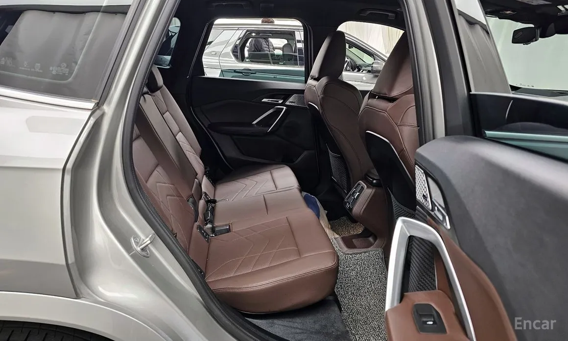 Фото 12 - BMW X1