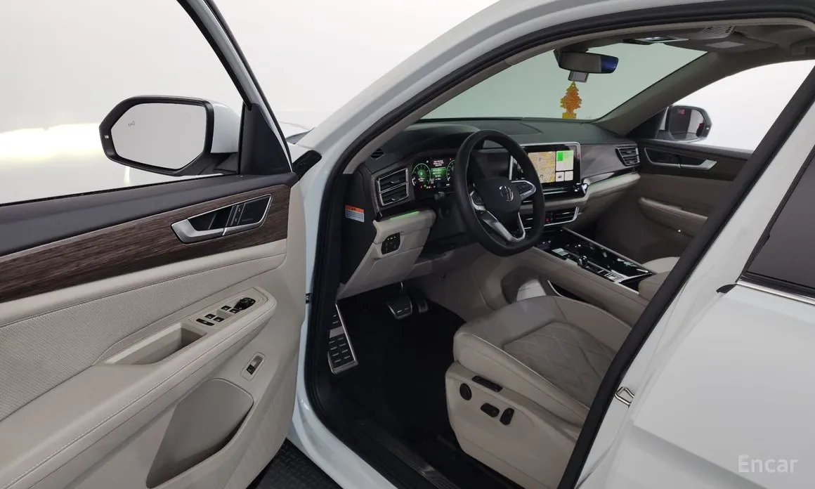 Фото 10 - Volkswagen Atlas