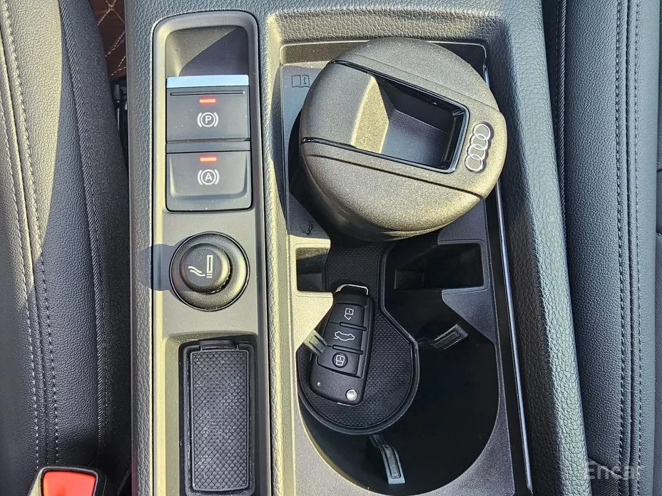 Фото 18 - Audi Q3