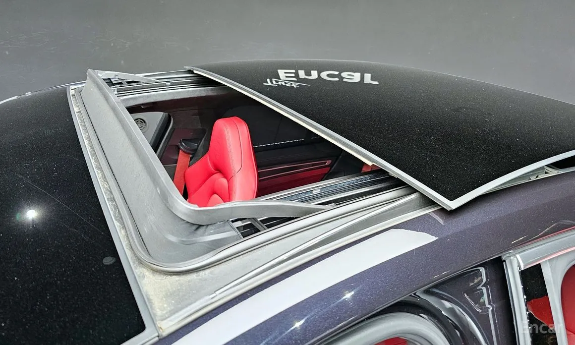 Фото 18 - Porsche Panamera